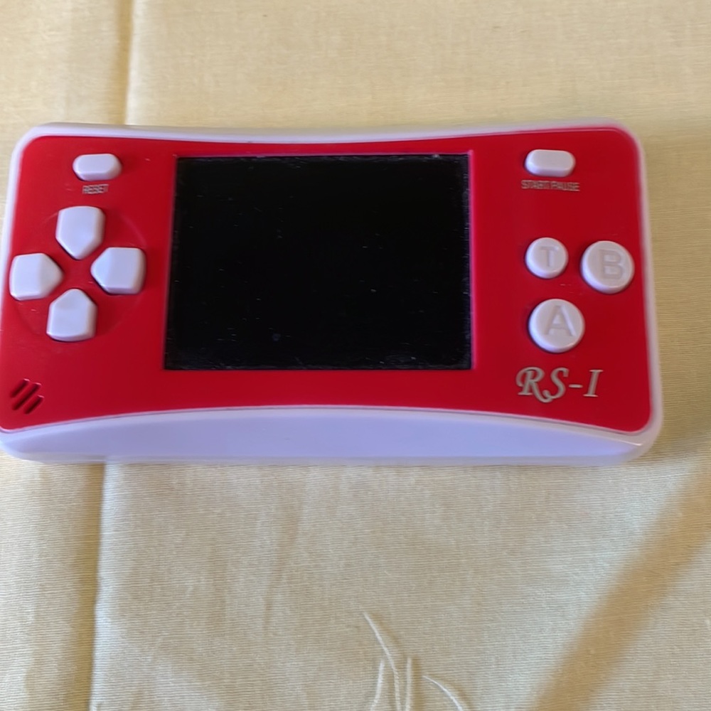 RS-1. Handheld game. Retro portable. Works great. - Picture 2 of 3
